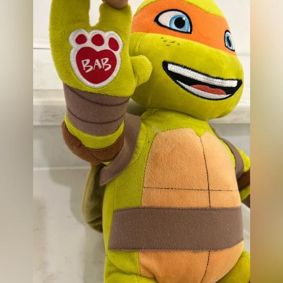 Build-A-Bear Teenage Mutant Ninja Turtles Stuffed Animal - Green and Orange - Picture 4 of 6